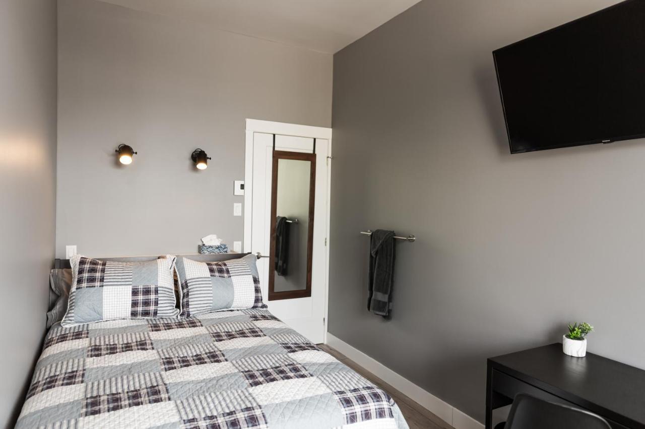 Chez Fx Bed & Breakfast La Tuque Bagian luar foto